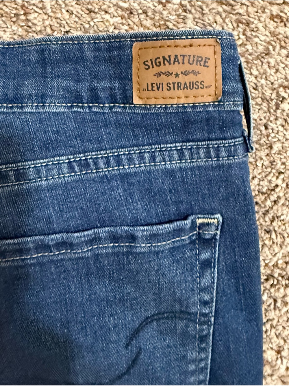 Signature Levi Strauss Mid Rise Bootcut Jeans 12L Dark Wash Stretch - Picture 6 of 10